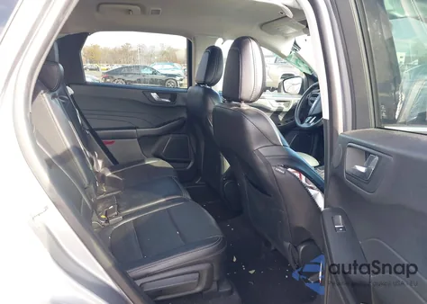 2021 Ford Escape Titanium из США, поврежденный, VIN 1FMCU9J93MUA57449